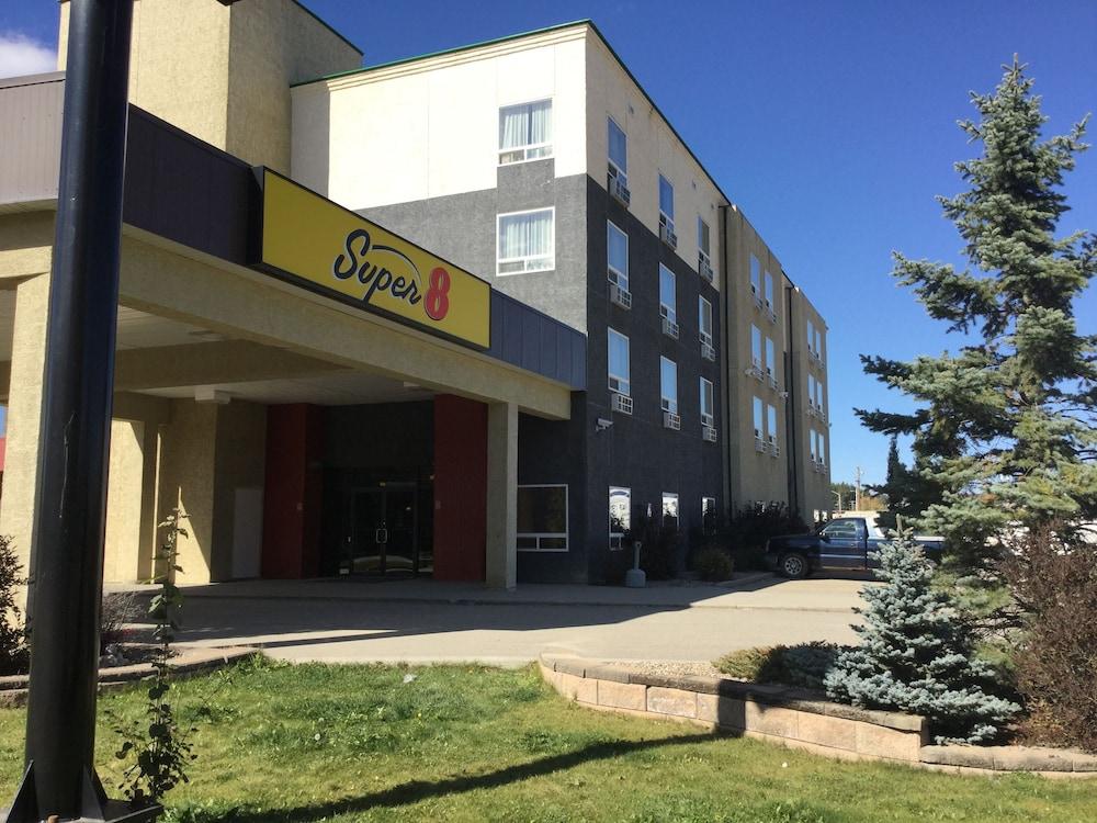Hotel Super 8 By Wyndham Edson