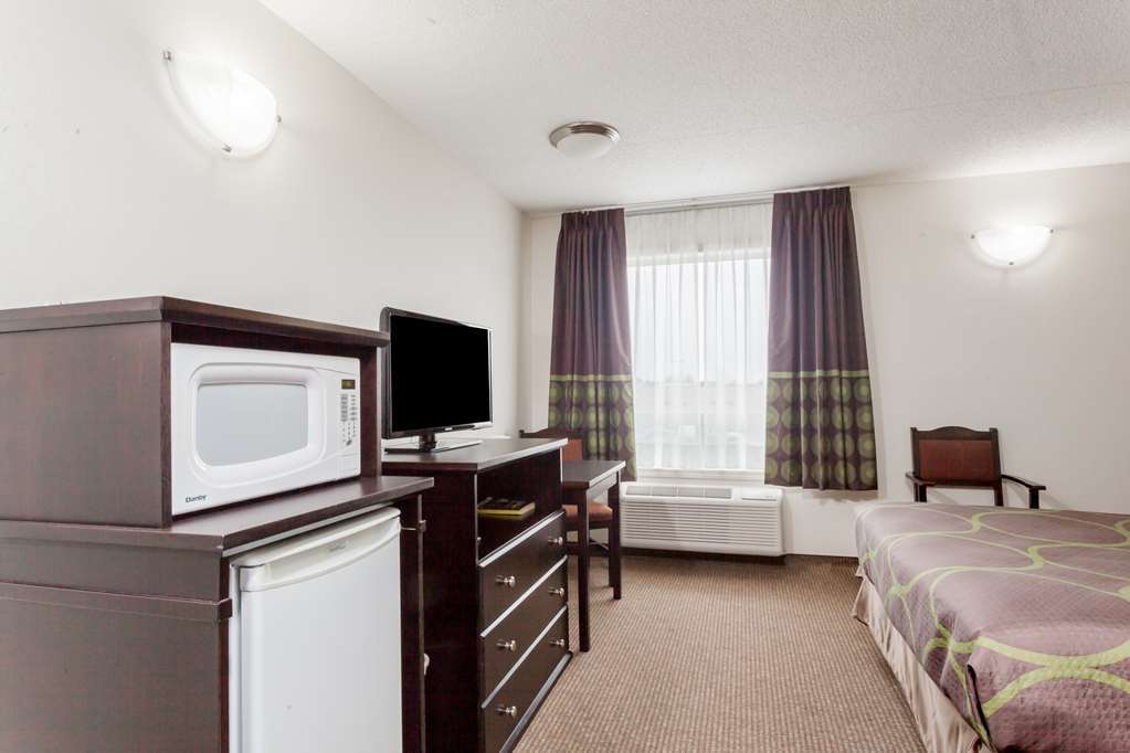 Hotel Super 8 By Wyndham 2*